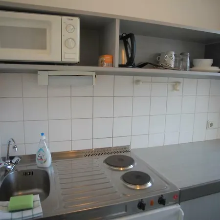 Bed & Kitchen Cityappartments