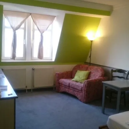 Bed & Kitchen Cityappartments アパート