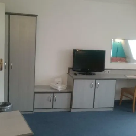 アパート Bed & Kitchen Cityappartments ドレスデン